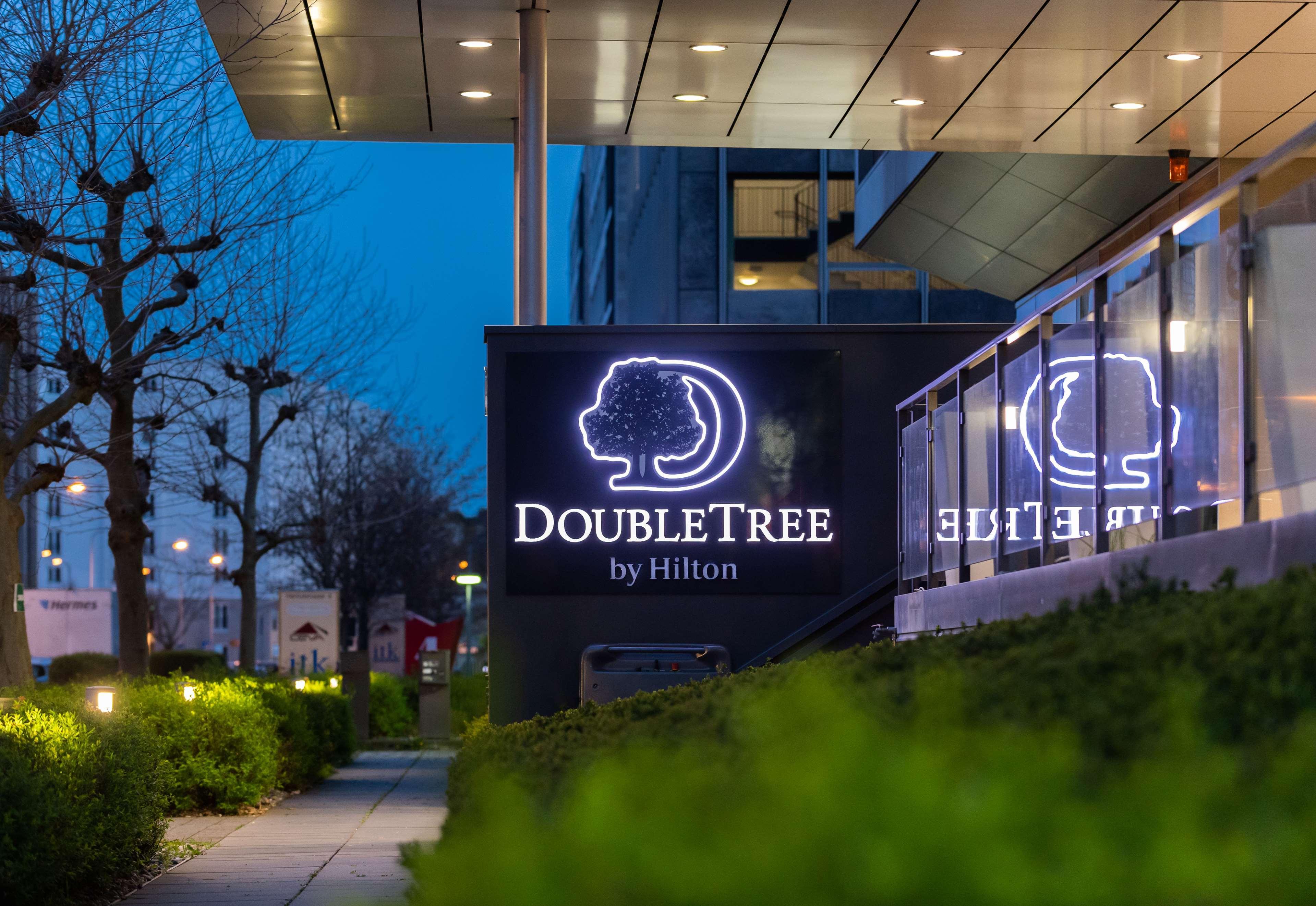 Doubletree By Hilton Frankfurt Niederrad Hotel Frankfurt am Main Exterior photo